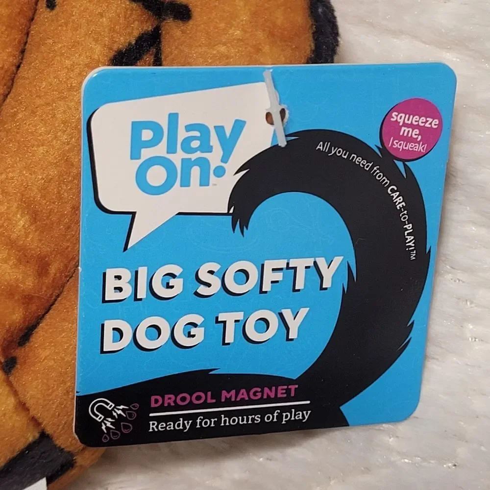 Play On Big Softy Plush Baseball Mitt Small Dog Toy Squeaker New with Tags